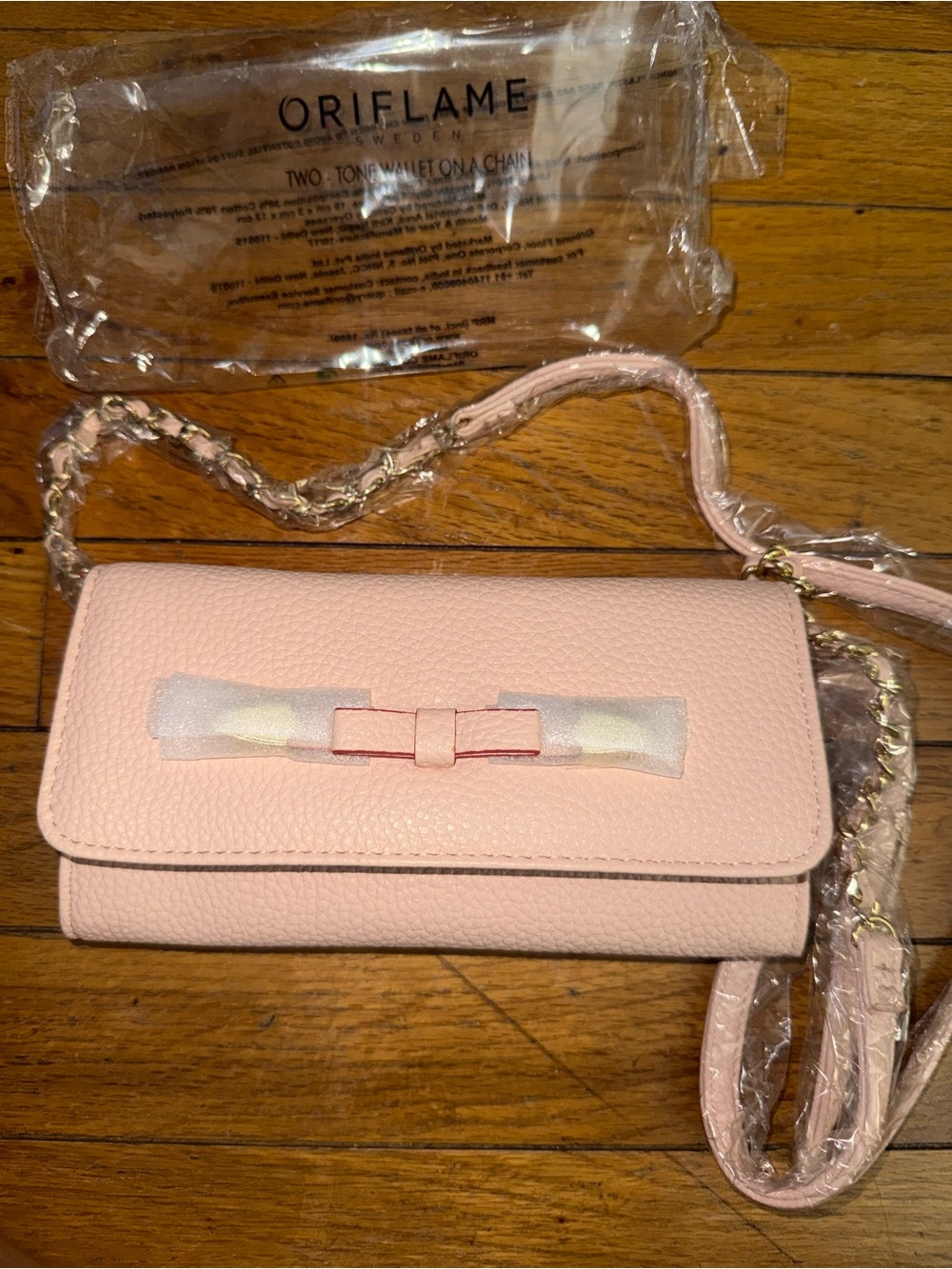 Pink Bow Chain Wallet Crossbody